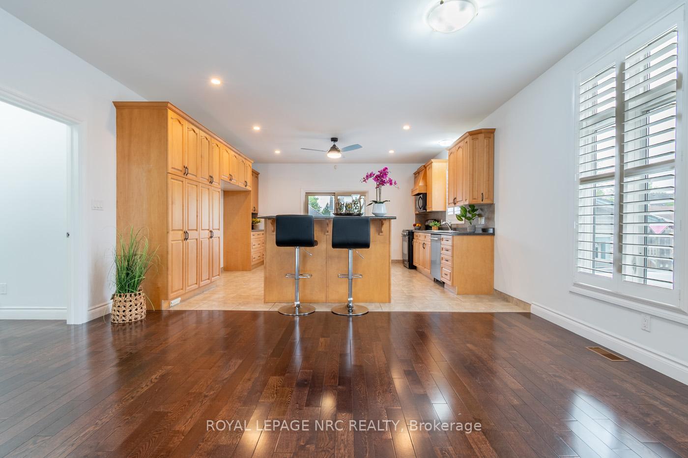Photo 7 of 57 Sullivan Avenue, Thorold, Thorold Downtown — HOMEH