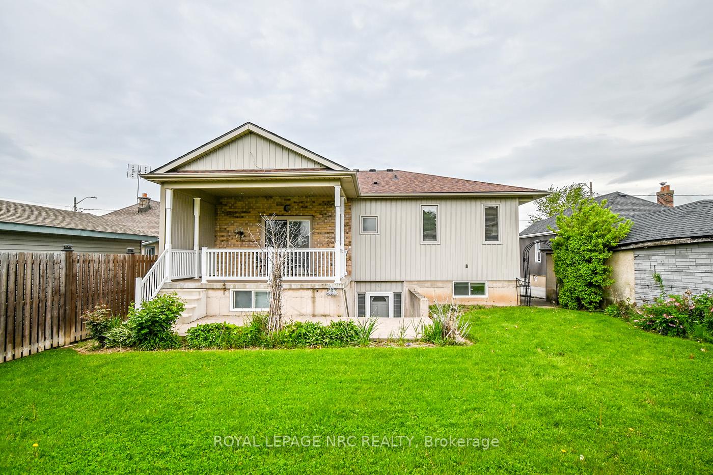Photo 27 of 57 Sullivan Avenue, Thorold, Thorold Downtown — HOMEH