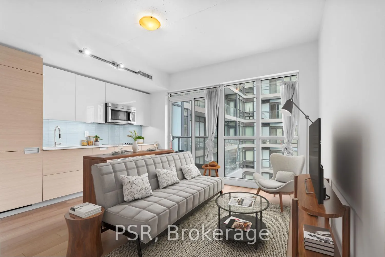 Photo 2 of Unit 1002, 210 Simcoe Street, Toronto, Kensington-Chinatown — HOMEH