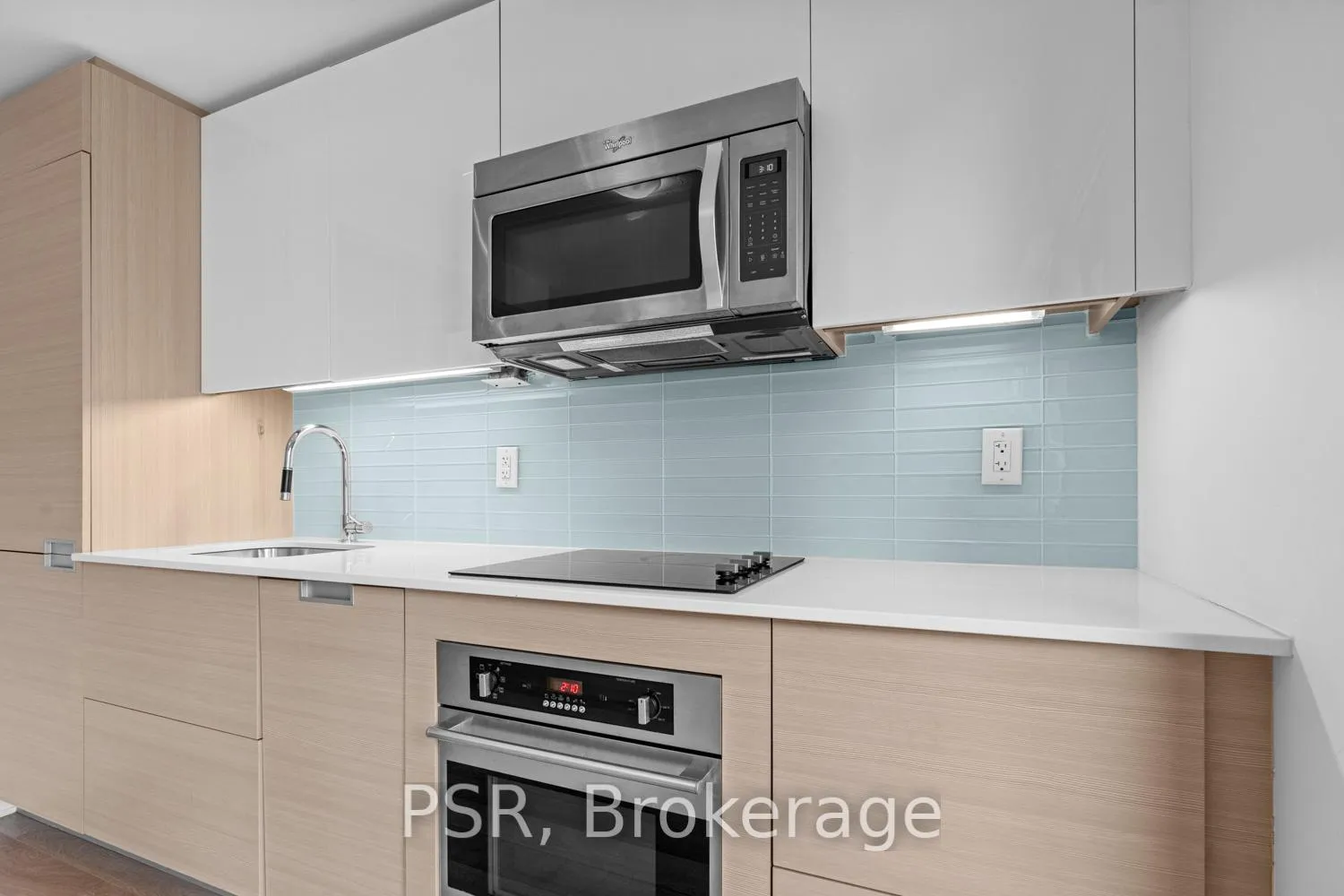Photo 15 of Unit 1002, 210 Simcoe Street, Toronto, Kensington-Chinatown — HOMEH