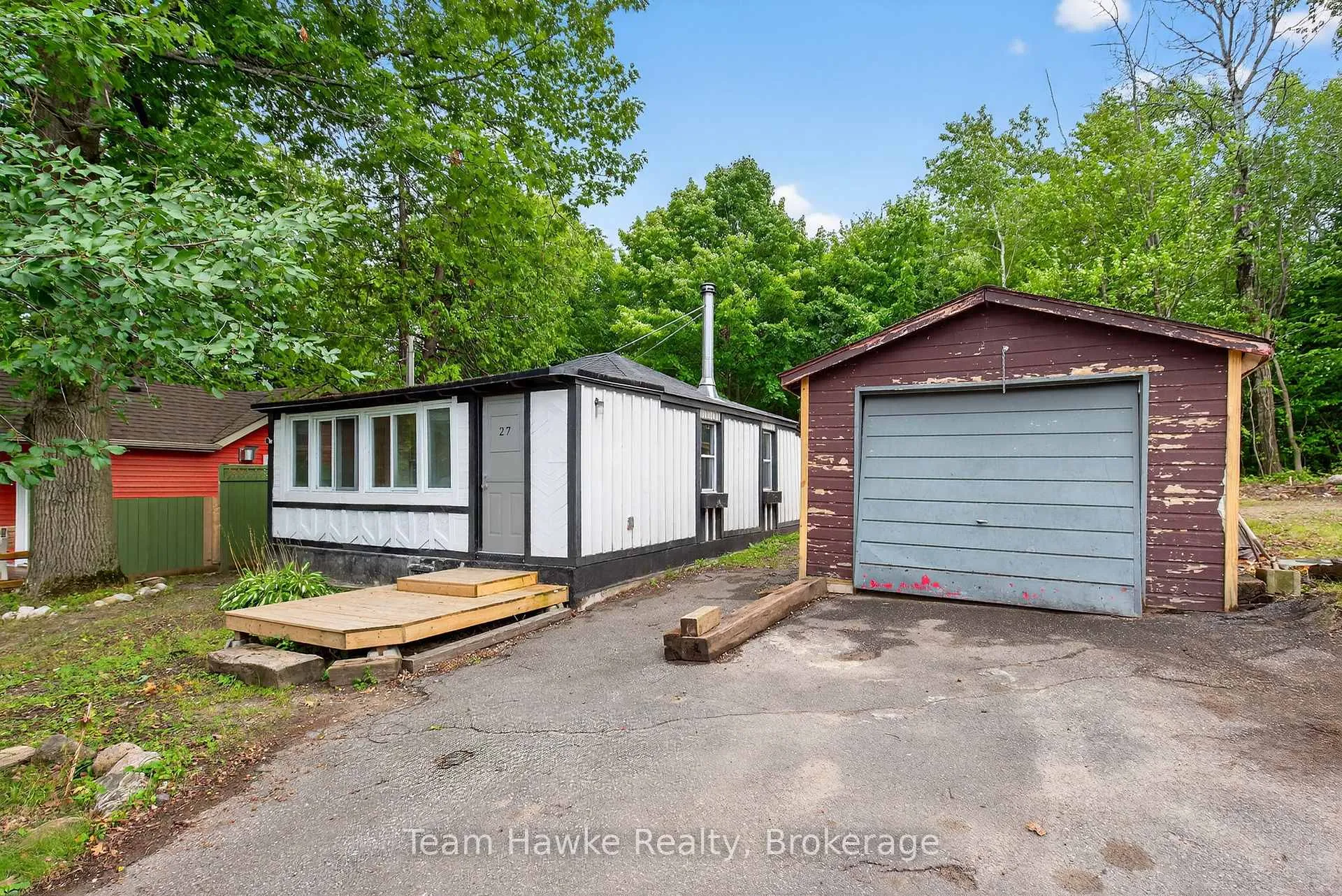 Photo 4 of 27 Earldom Boulevard, Tay, Port McNicoll — HOMEH