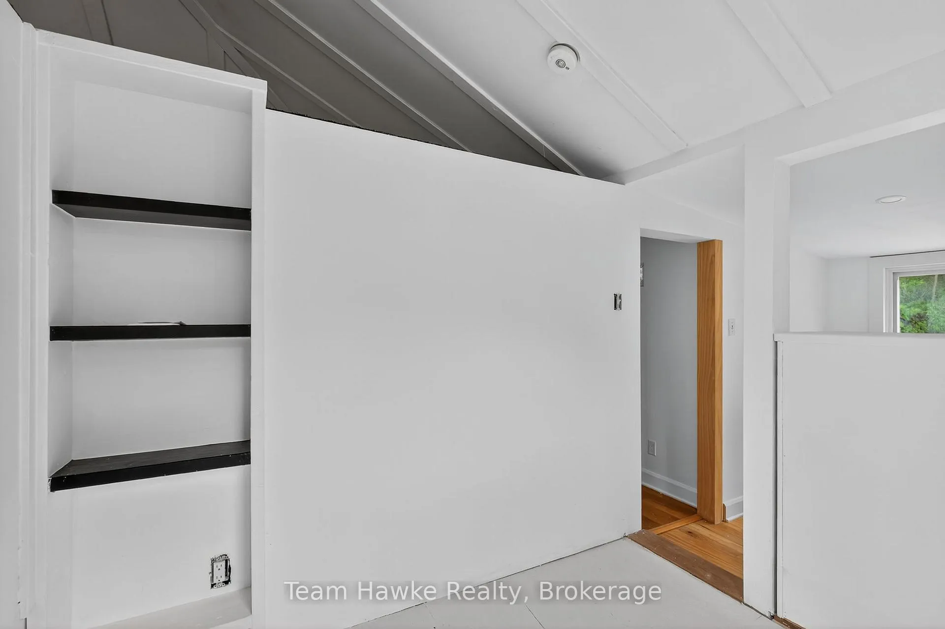 Photo 17 of 27 Earldom Boulevard, Tay, Port McNicoll — HOMEH