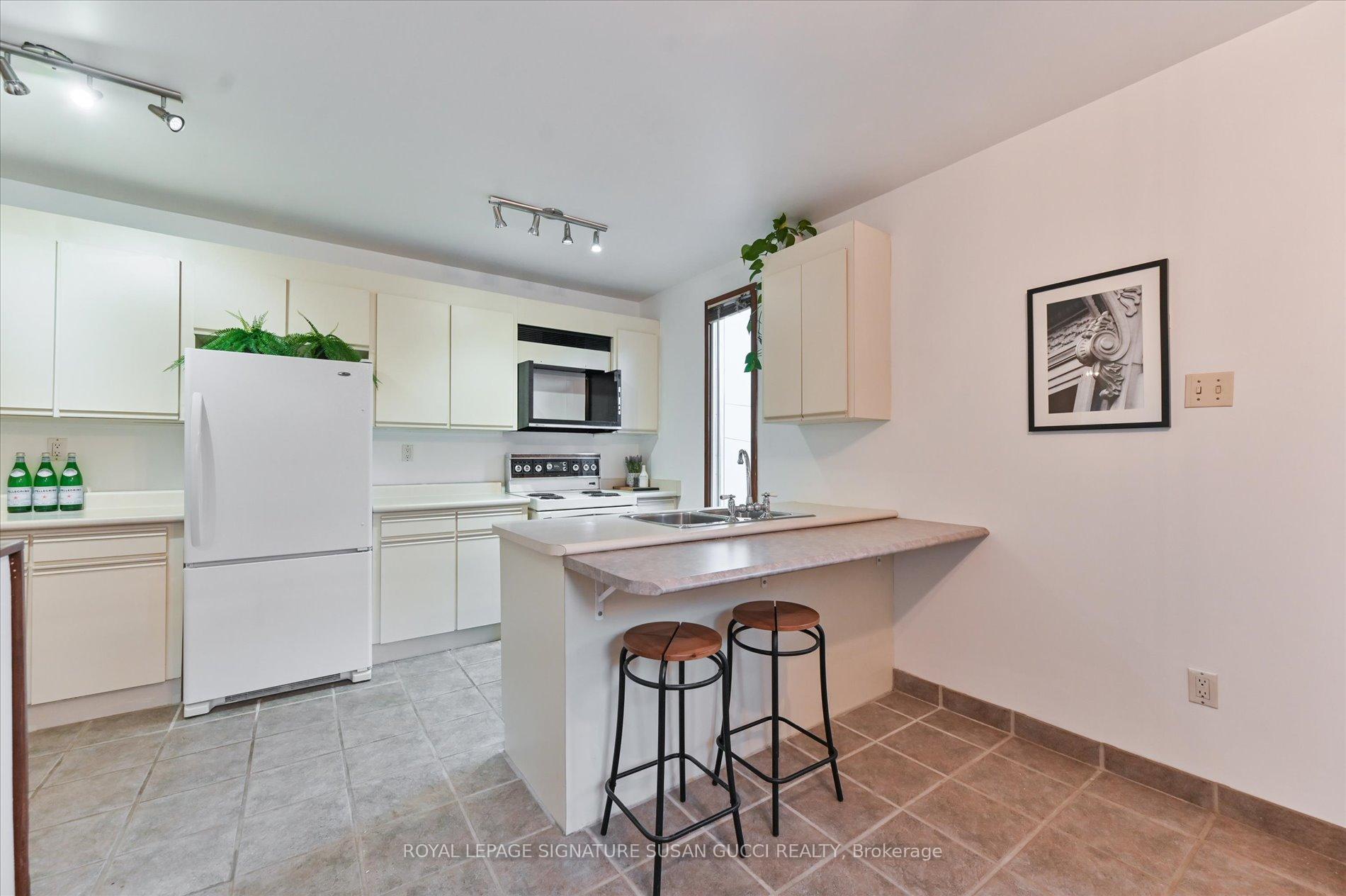 Photo 14 of 82 Barker Avenue, Toronto, Danforth Village-East York — HOMEH