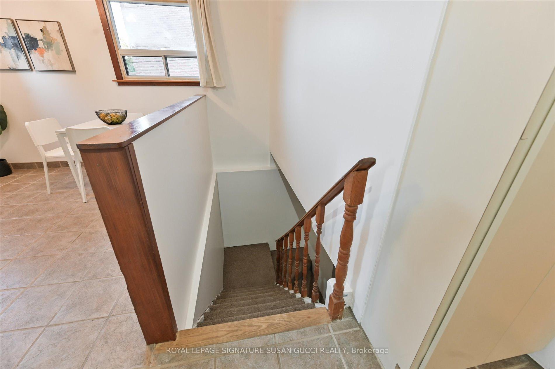 Photo 20 of 82 Barker Avenue, Toronto, Danforth Village-East York — HOMEH