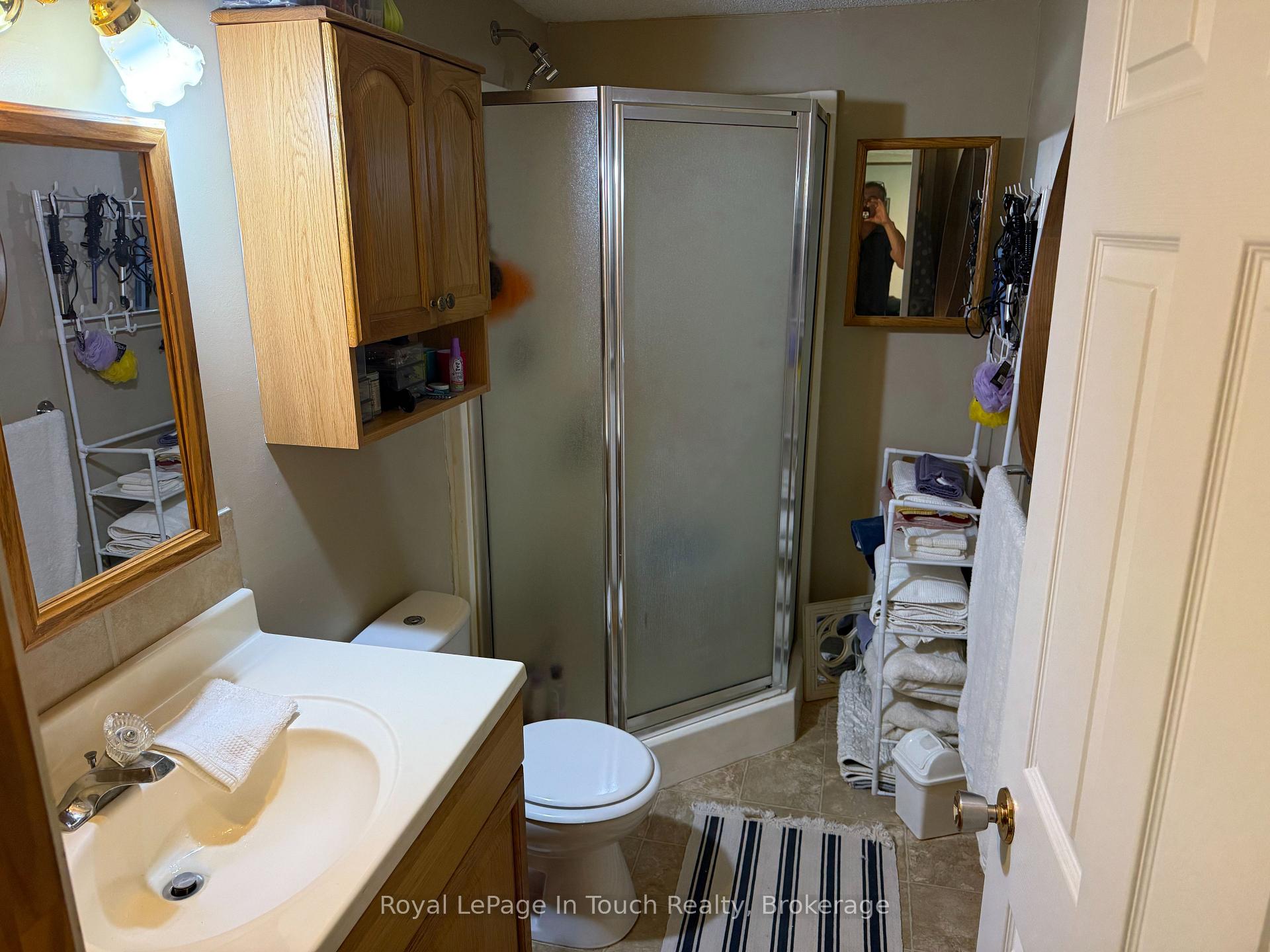 Photo 11 of 19 Needle Road, Tiny, Rural Tiny — HOMEH