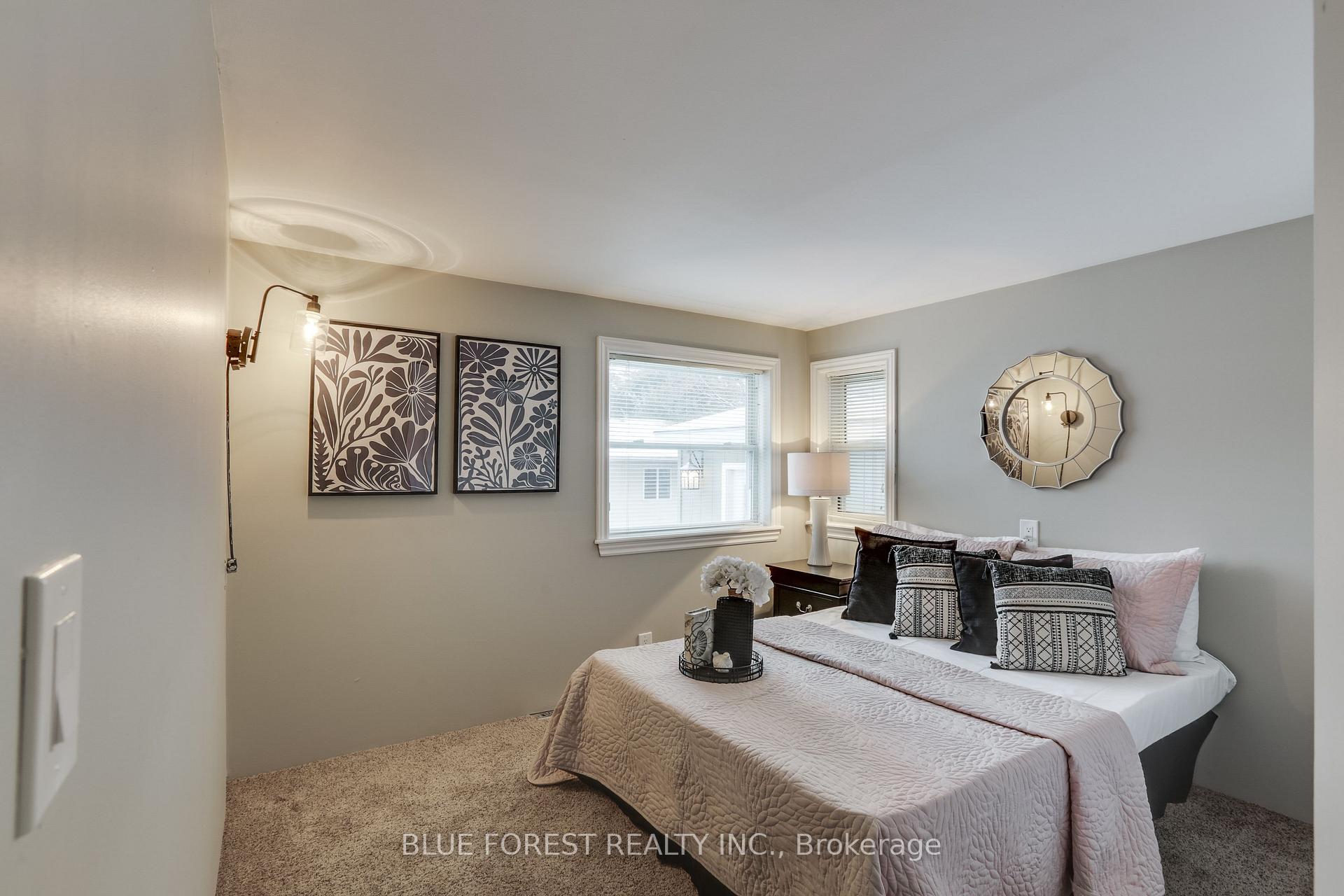 Photo 13 of Unit 17, 3100 Dorchester Road, Thames Centre, Rural Thames Centre — HOMEH