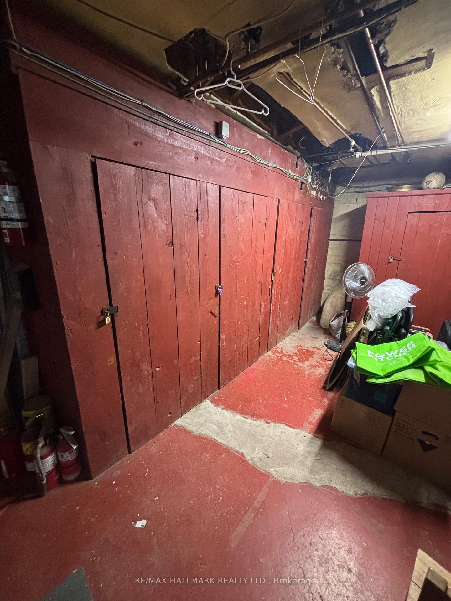 Photo 15 of Unit 1, 547 Kingston Road, Toronto, The Beaches — HOMEH