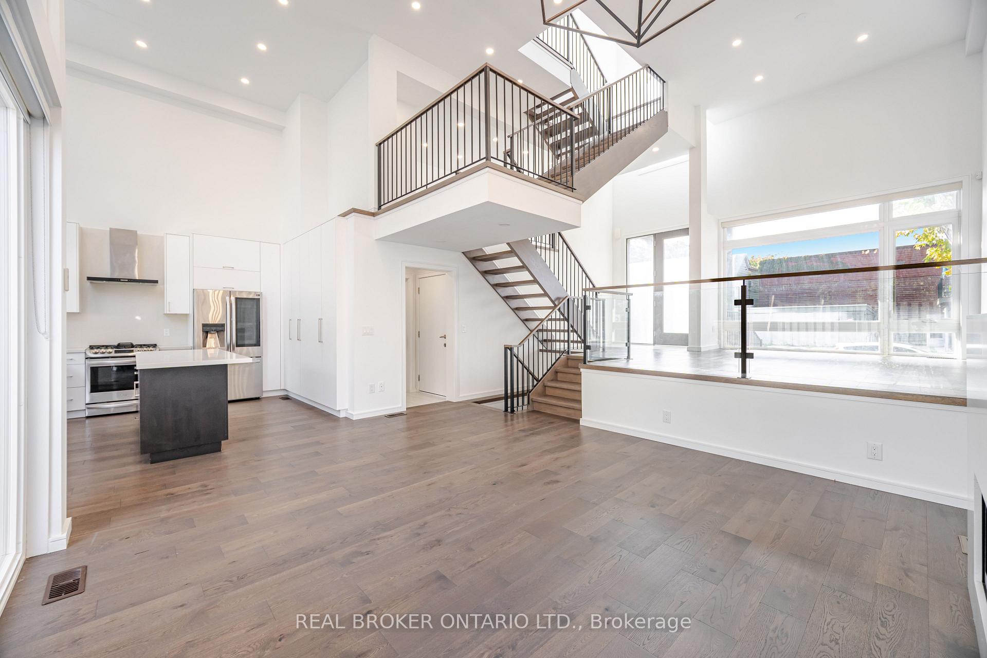 Photo 9 of 105 Frater Avenue, Toronto, Woodbine-Lumsden — HOMEH