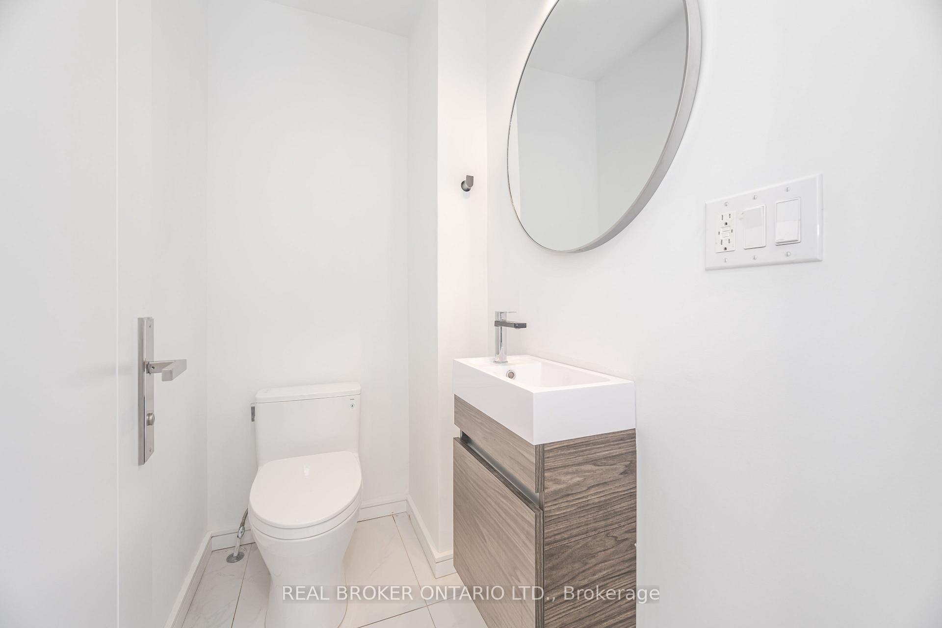 Photo 12 of 105 Frater Avenue, Toronto, Woodbine-Lumsden — HOMEH