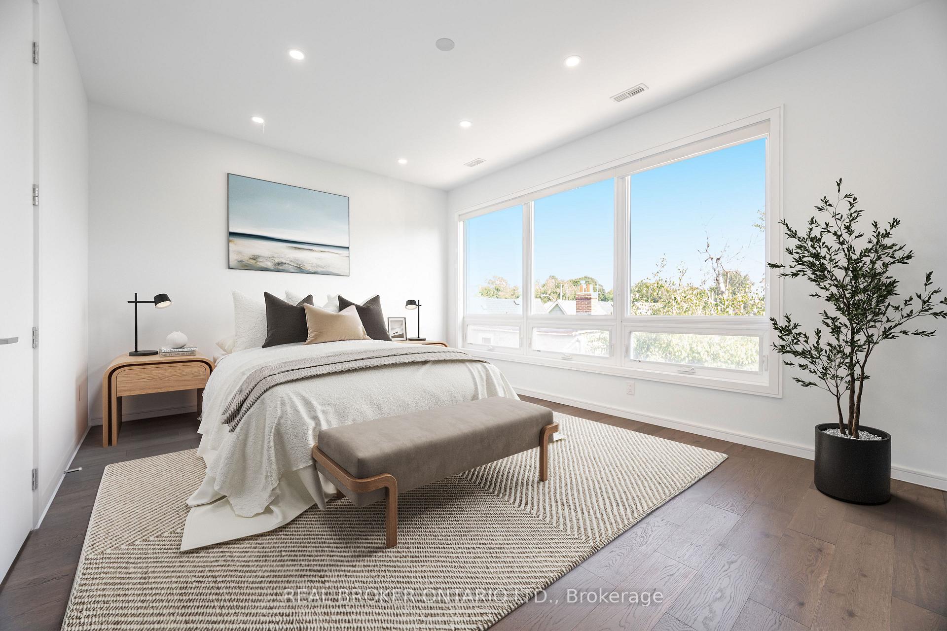 Photo 15 of 105 Frater Avenue, Toronto, Woodbine-Lumsden — HOMEH
