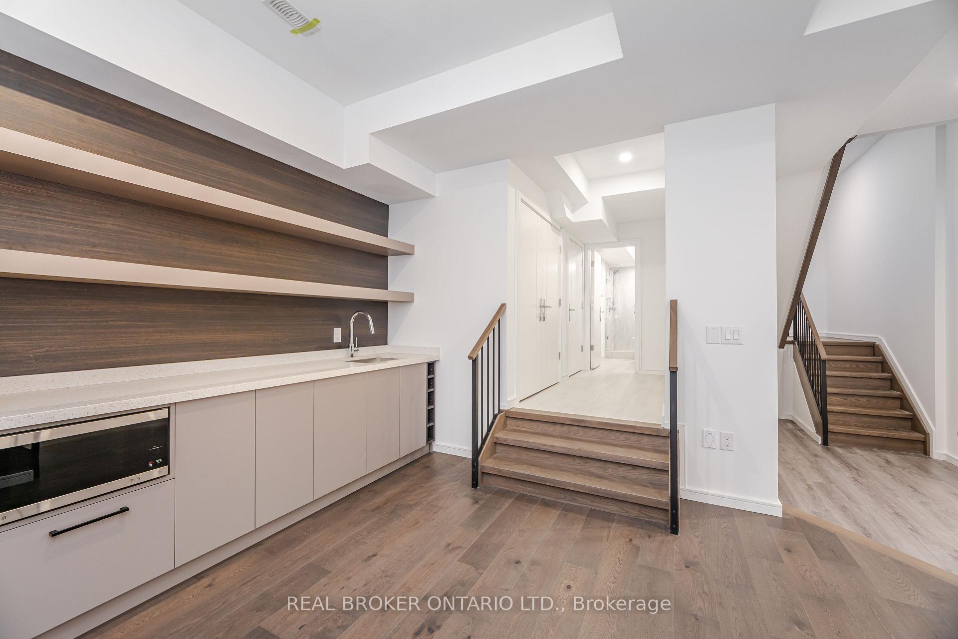 Photo 30 of 105 Frater Avenue, Toronto, Woodbine-Lumsden — HOMEH