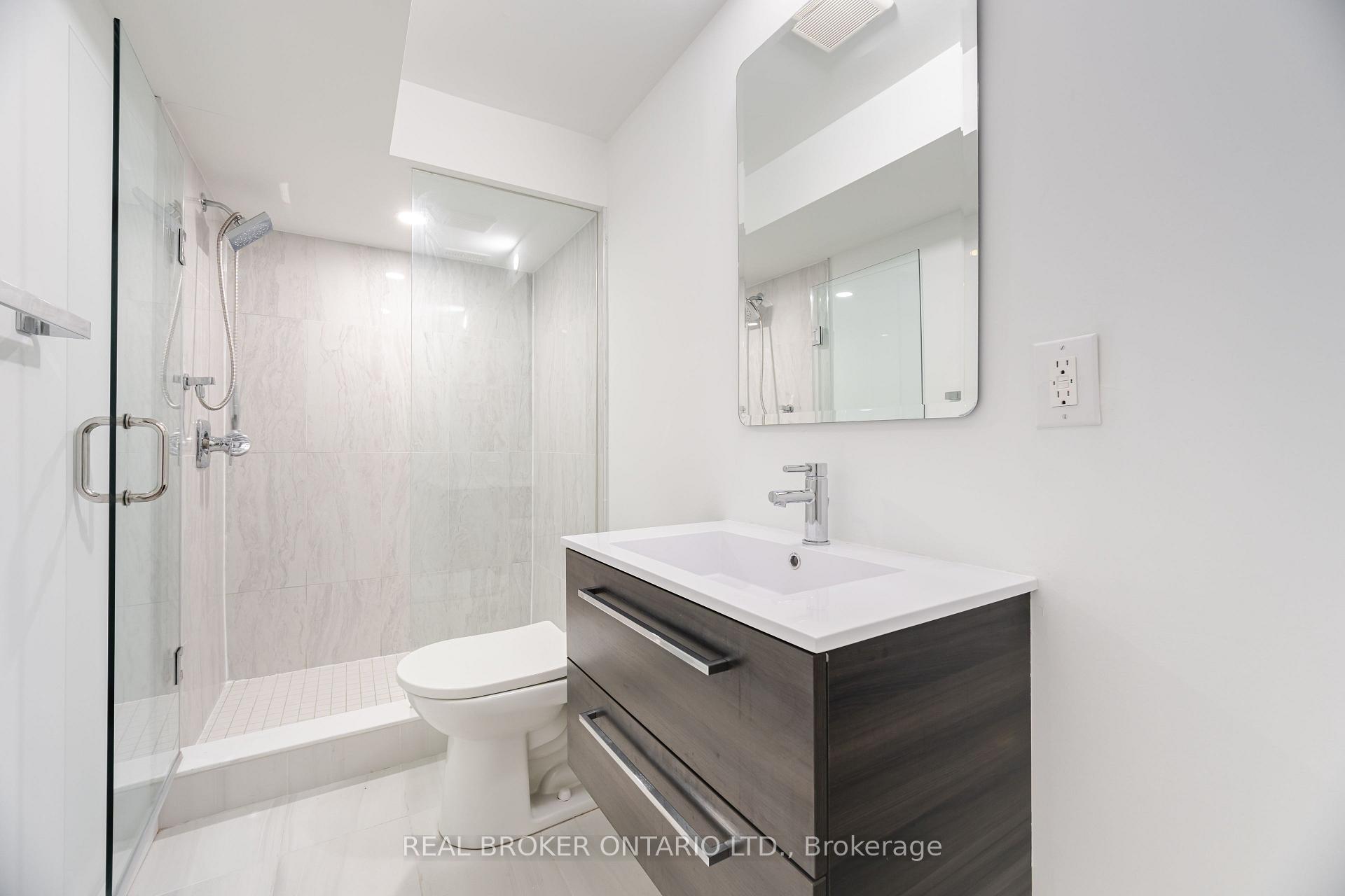 Photo 31 of 105 Frater Avenue, Toronto, Woodbine-Lumsden — HOMEH