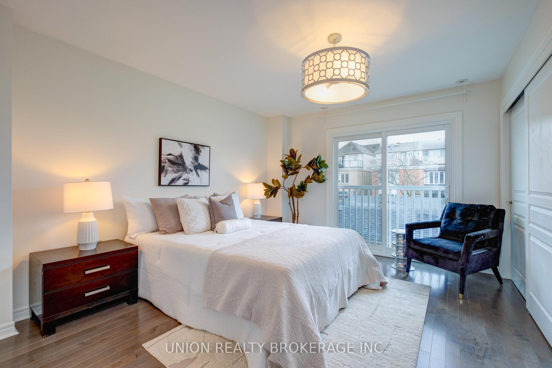 Photo 10 of 1872 Lake Shore Boulevard E, Toronto, The Beaches — HOMEH