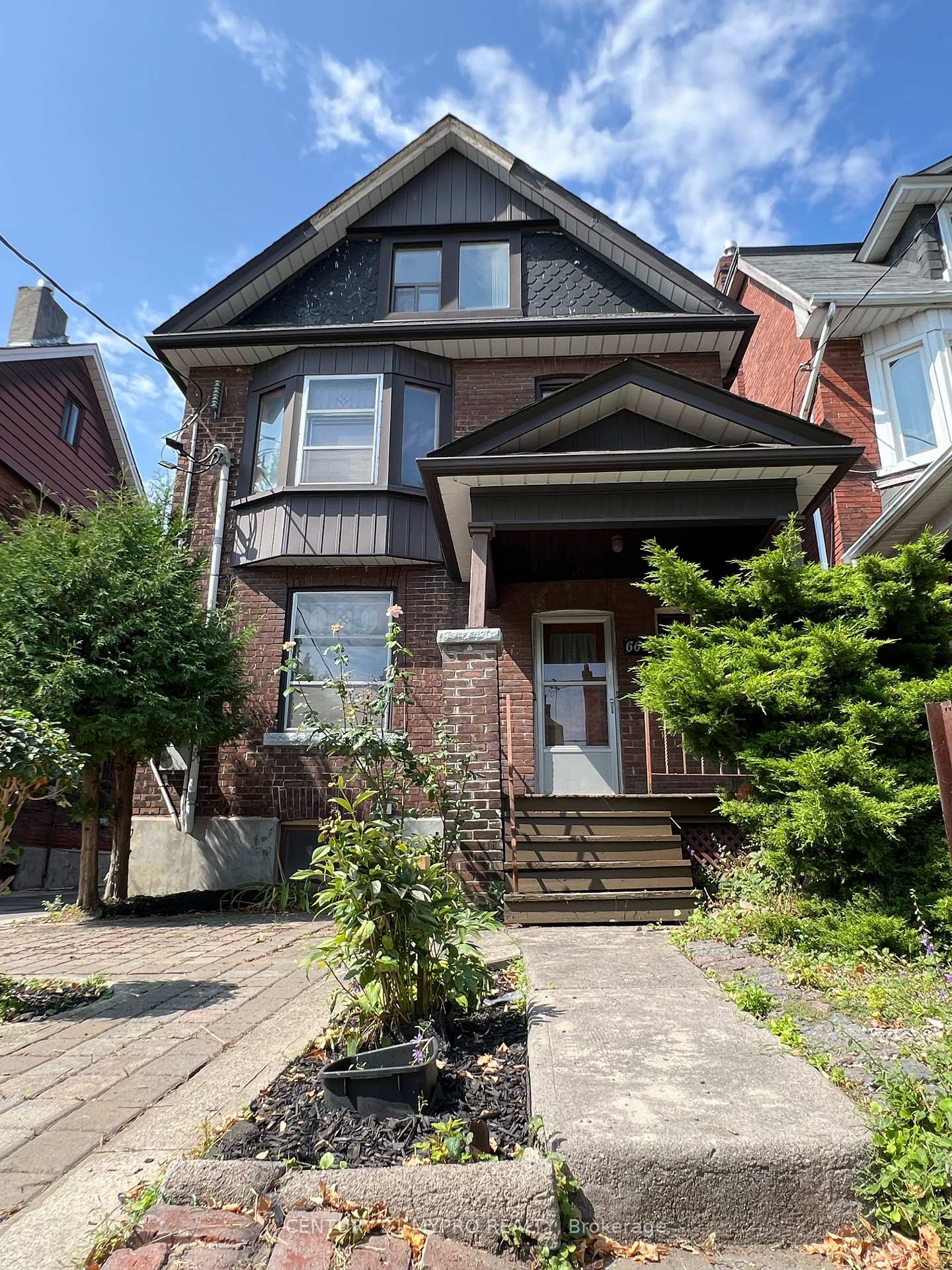 Front of 664 Shaw Street