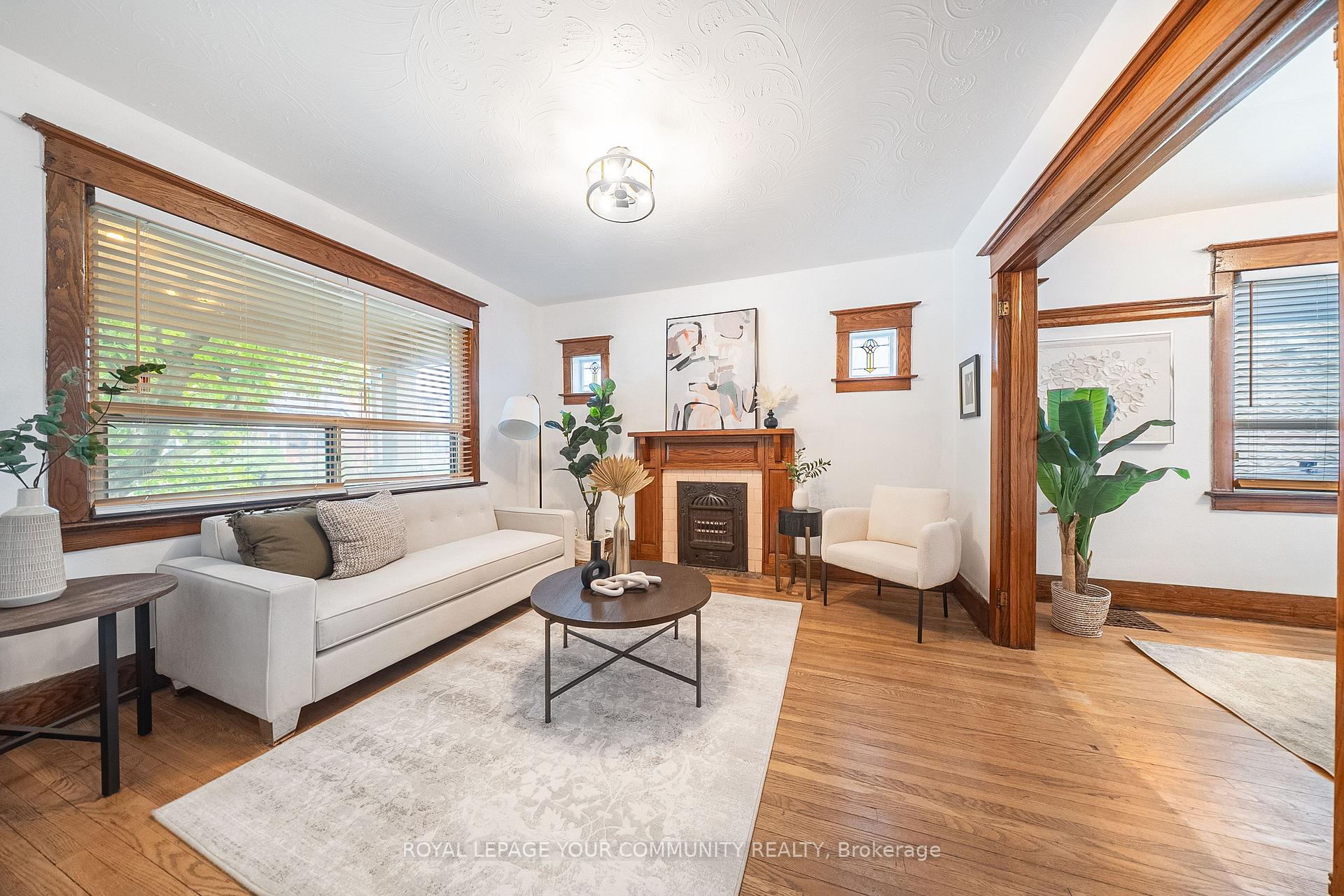 Photo 7 of 246 Westlake Avenue, Toronto, Woodbine-Lumsden — HOMEH