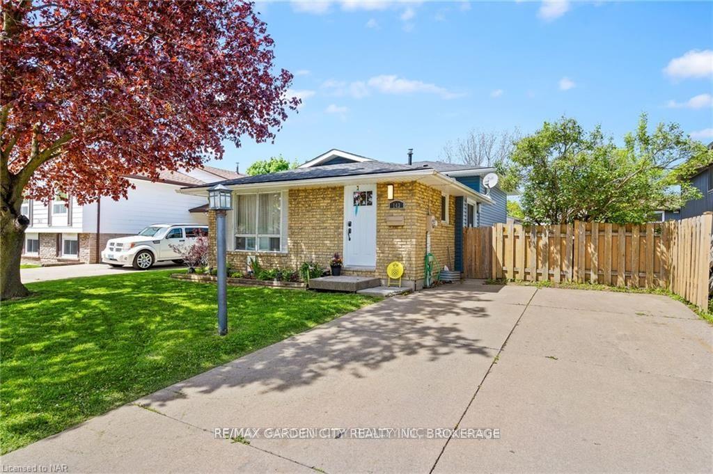 Photo 1 of 143 Keefer Road, Thorold, Confederation Heights — HOMEH