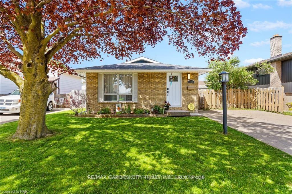 Photo 2 of 143 Keefer Road, Thorold, Confederation Heights — HOMEH