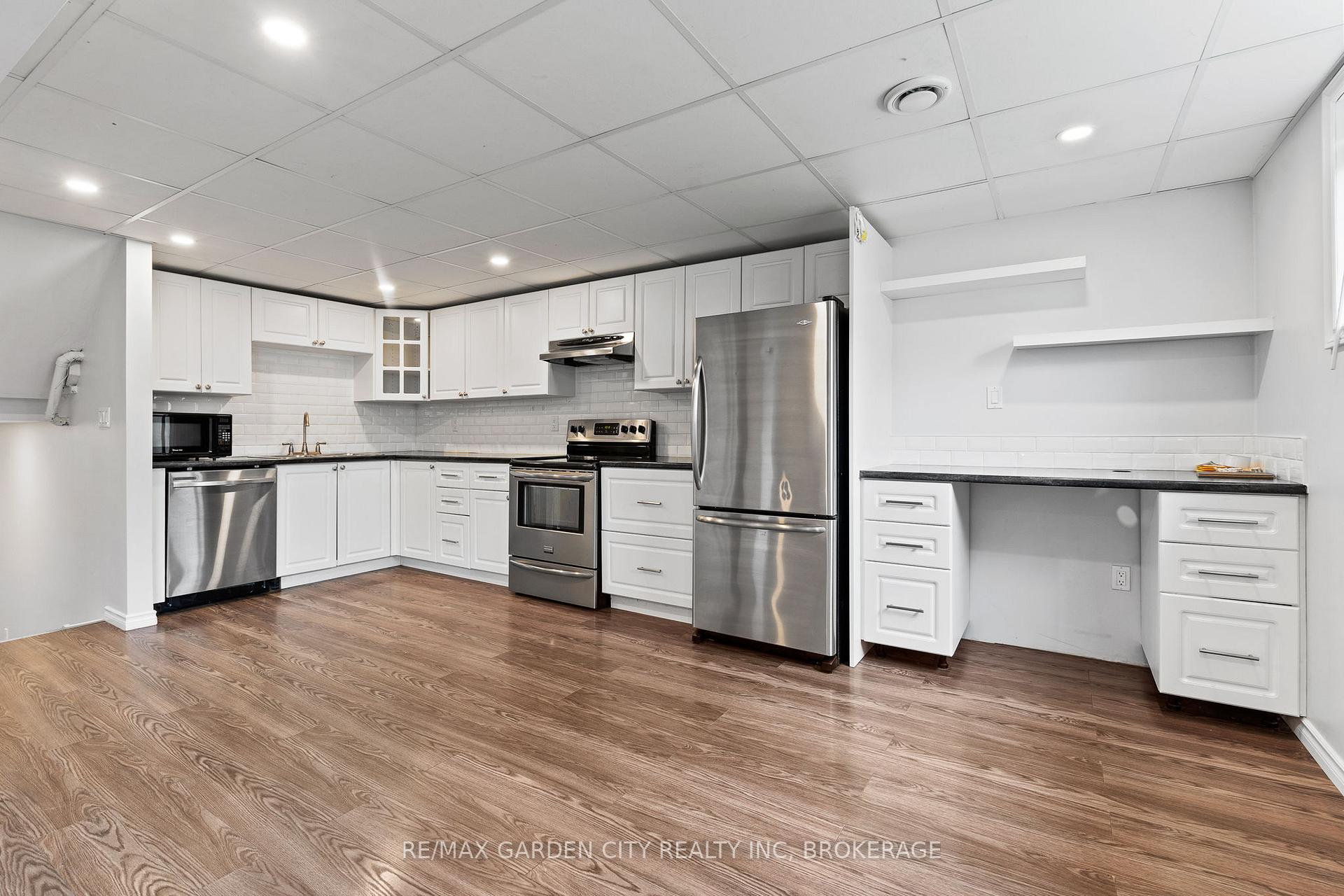 Photo 17 of 143 Keefer Road, Thorold, Confederation Heights — HOMEH