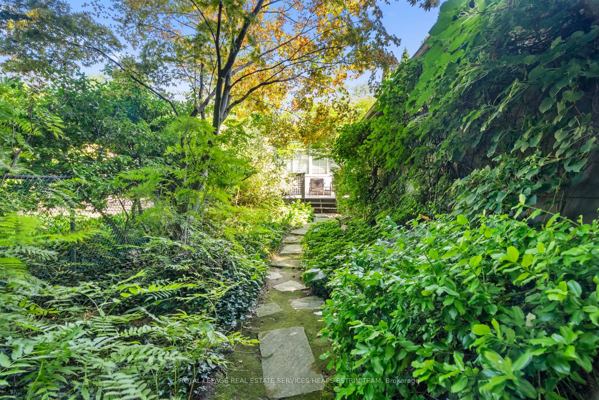 Photo 35 of 241 Chaplin Crescent, Toronto, Forest Hill South — HOMEH