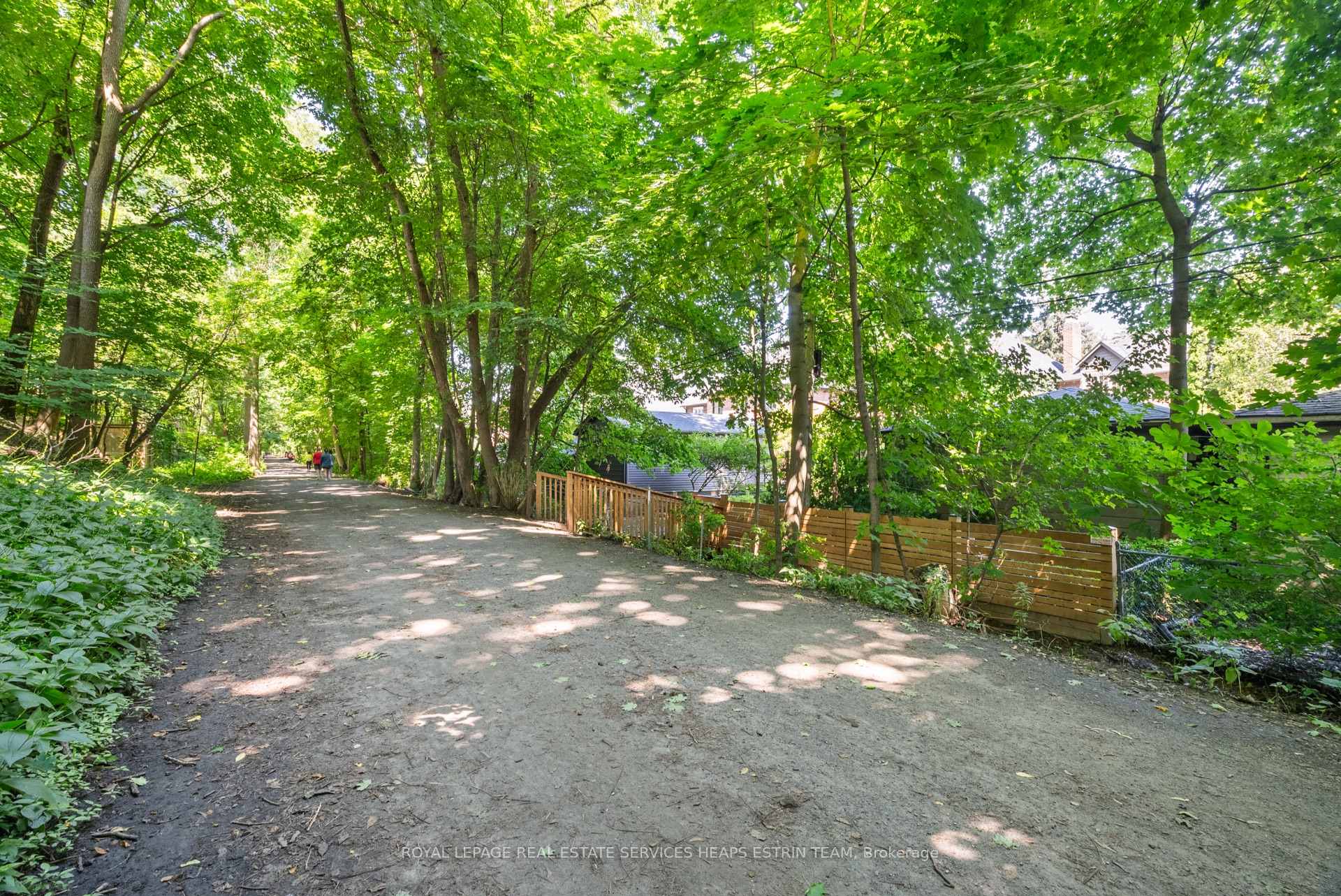 Photo 40 of 241 Chaplin Crescent, Toronto, Forest Hill South — HOMEH