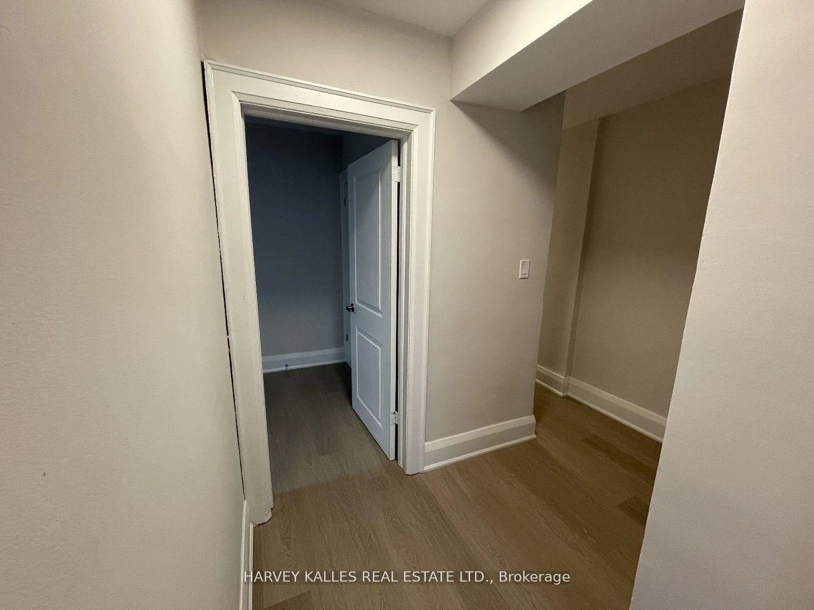 Photo 7 of Unit 34, 320 Lonsdale Road, Toronto, Forest Hill South — HOMEH