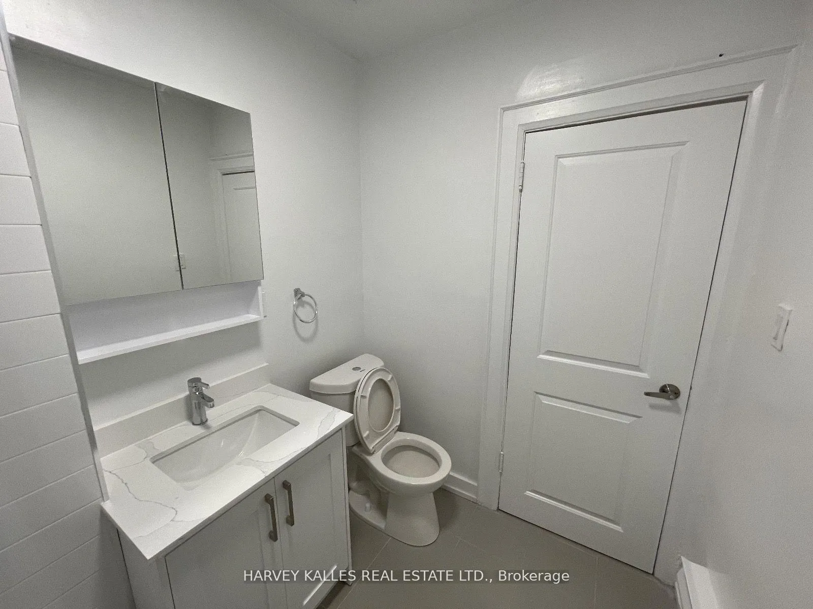 Photo 13 of Unit 34, 320 Lonsdale Road, Toronto, Forest Hill South — HOMEH