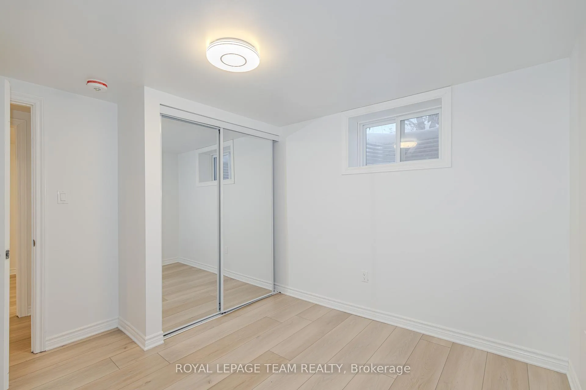 Photo 14 of Unit B, 37 Ballantrae Way, Ottawa, Kanata - Glencairn/Hazeldean — HOMEH