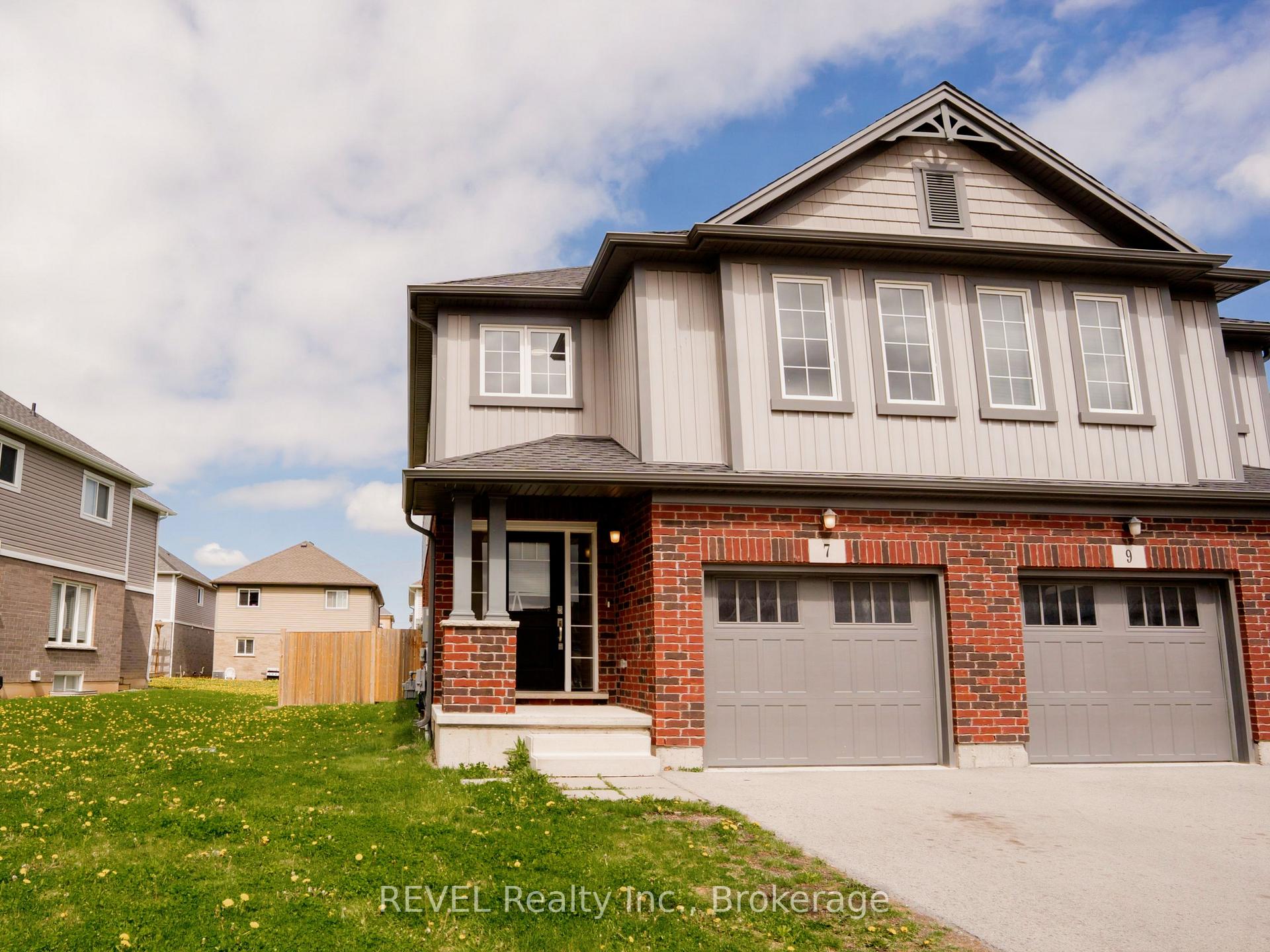 Photo 1 of 7 Hawthorn Avenue, Thorold, Confederation Heights — HOMEH