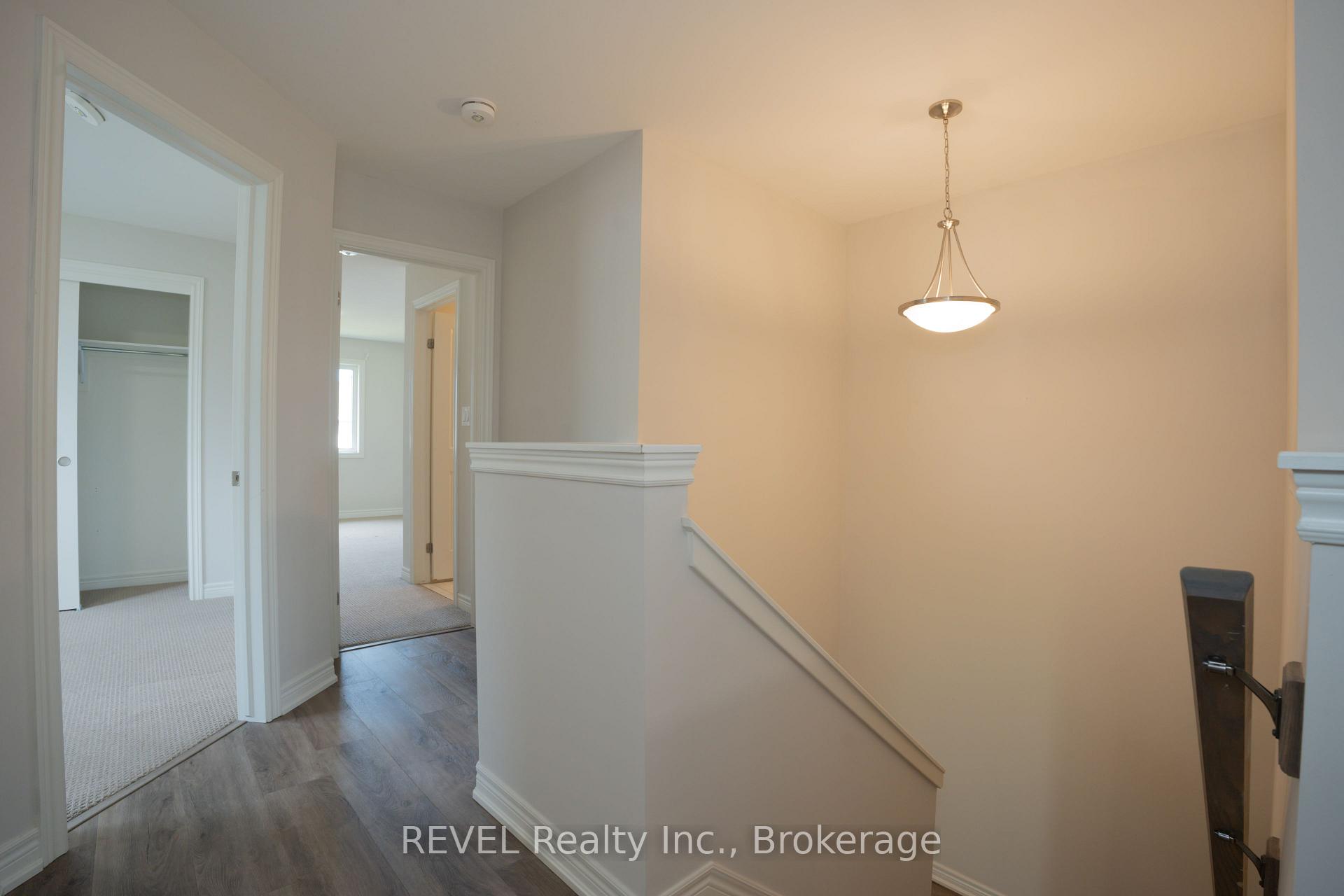 Photo 18 of 7 Hawthorn Avenue, Thorold, Confederation Heights — HOMEH