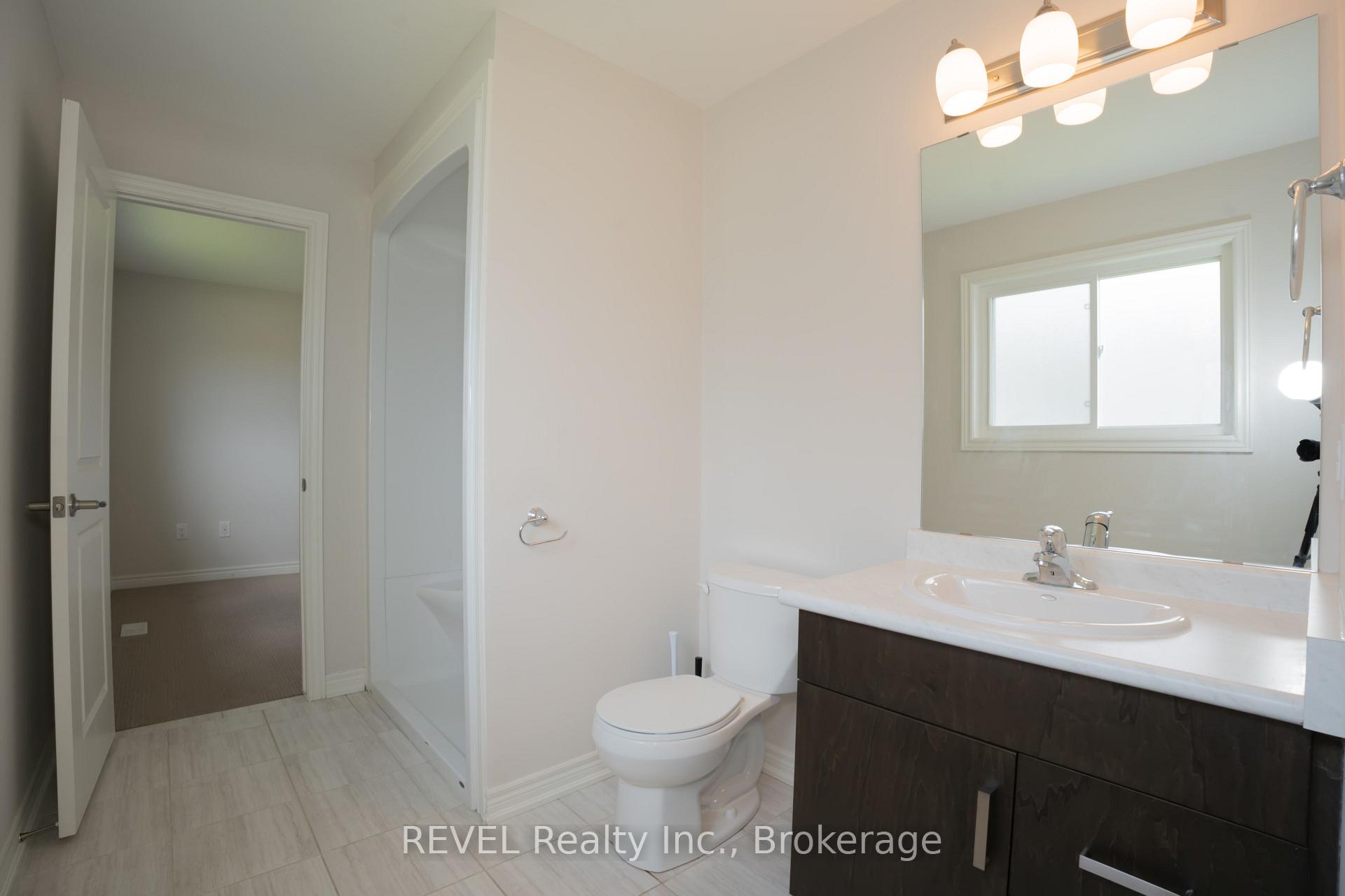 Photo 24 of 7 Hawthorn Avenue, Thorold, Confederation Heights — HOMEH