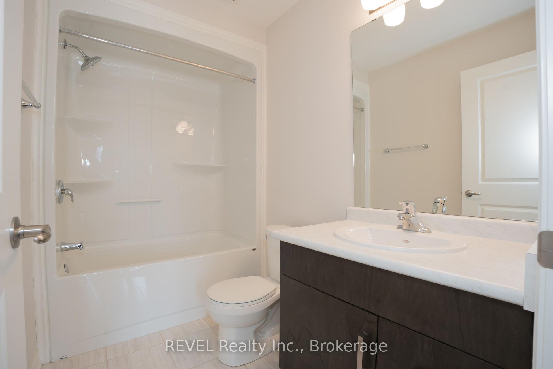 Photo 25 of 7 Hawthorn Avenue, Thorold, Confederation Heights — HOMEH
