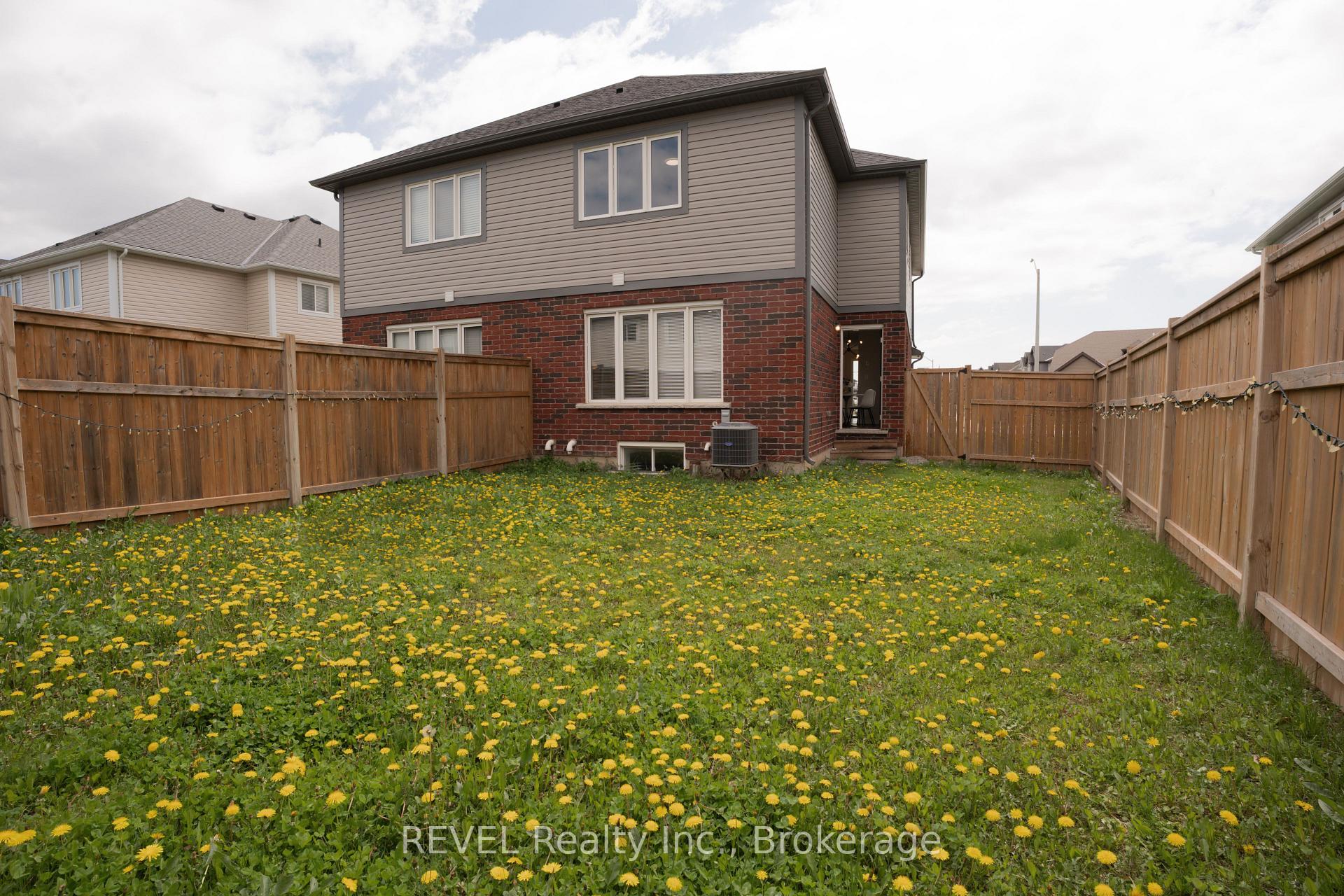 Photo 30 of 7 Hawthorn Avenue, Thorold, Confederation Heights — HOMEH