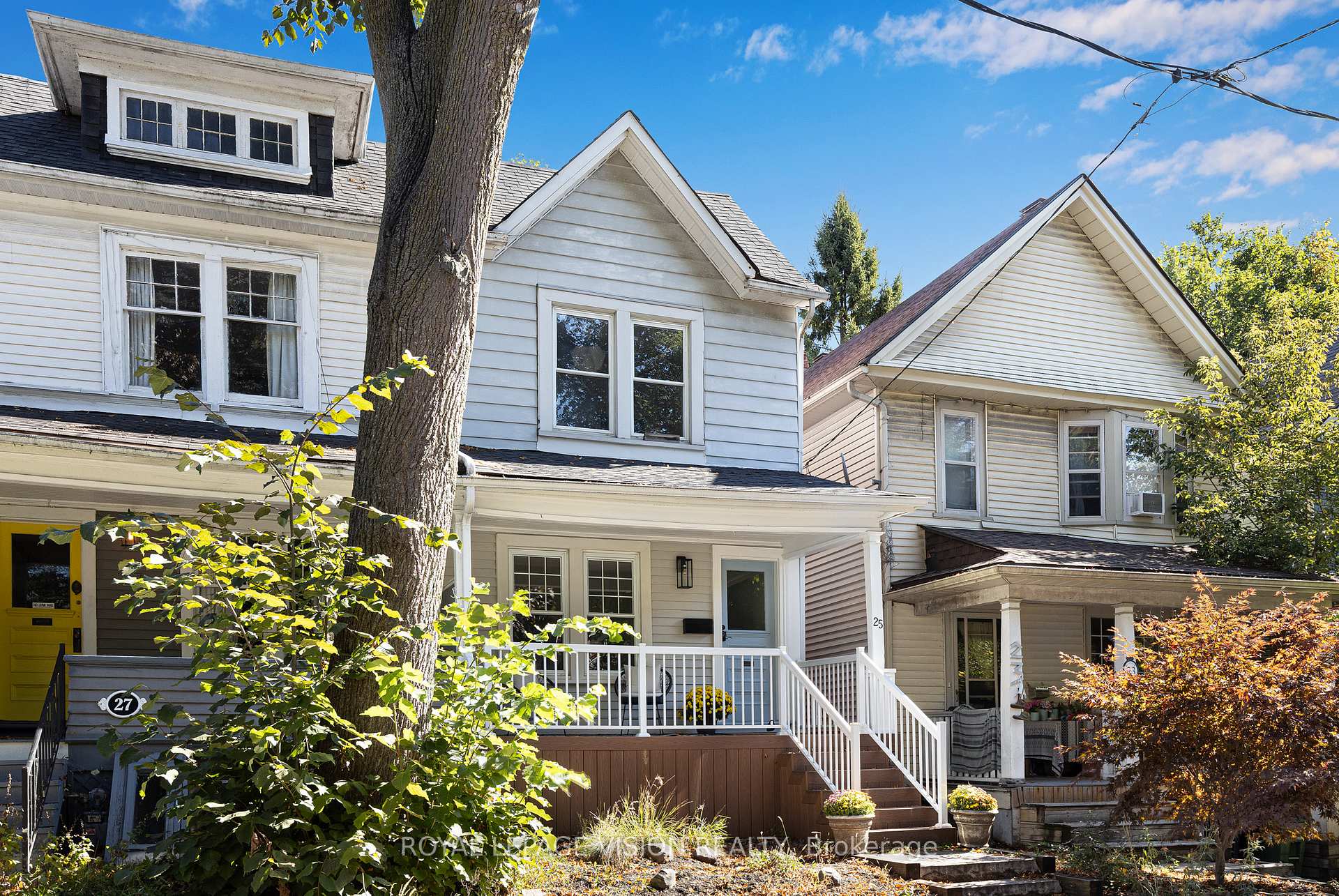 Photo 3 of 25 Bellefair Avenue, Toronto, The Beaches — HOMEH
