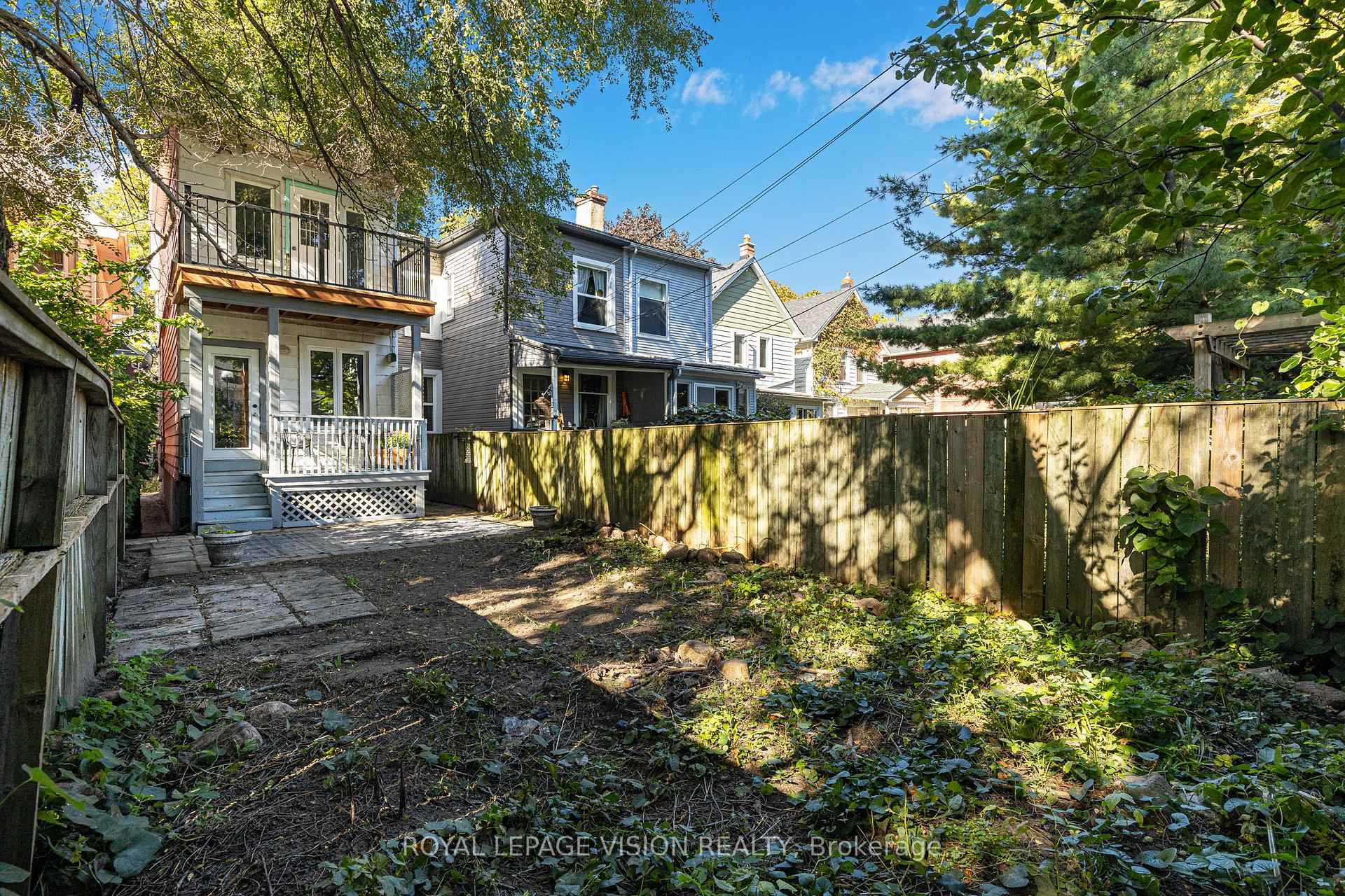 Photo 33 of 25 Bellefair Avenue, Toronto, The Beaches — HOMEH