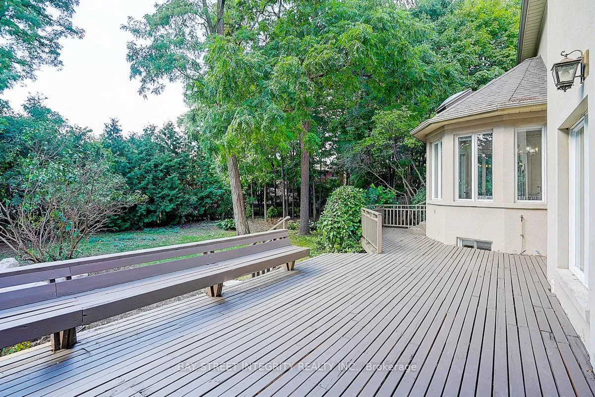 Photo 5 of 155 Renaissance Court, Vaughan, Beverley Glen — HOMEH