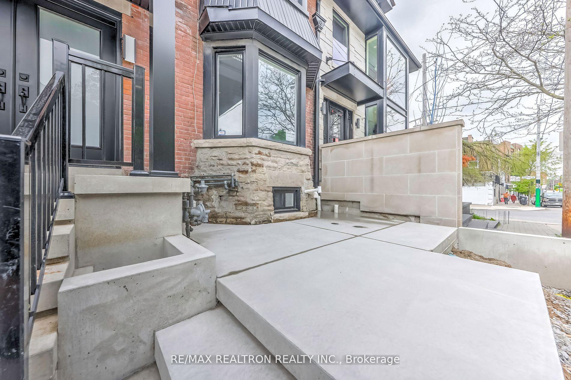 Photo 3 of 386 Spadina Road, Toronto, Forest Hill South — HOMEH