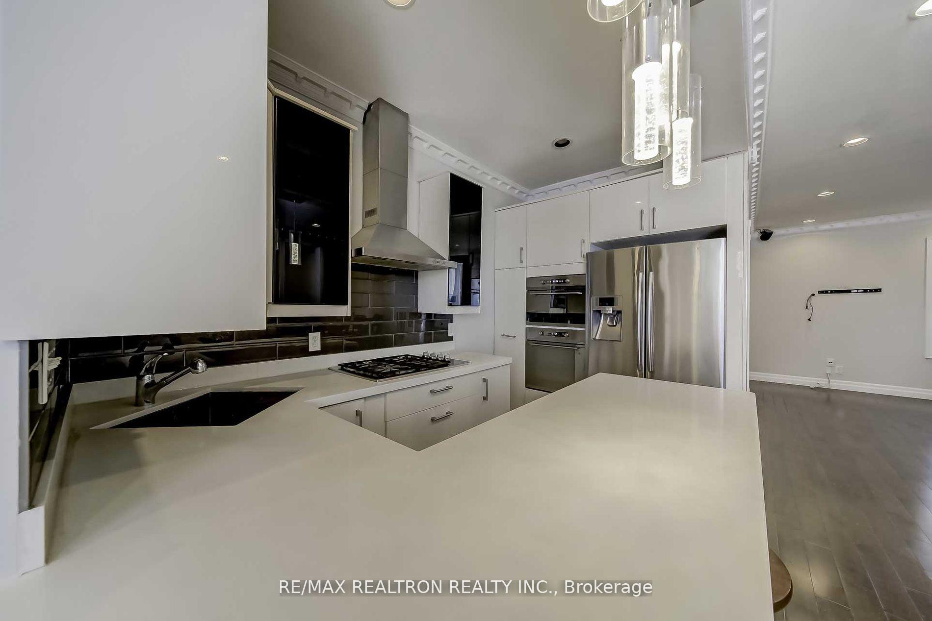 Photo 8 of 386 Spadina Road, Toronto, Forest Hill South — HOMEH