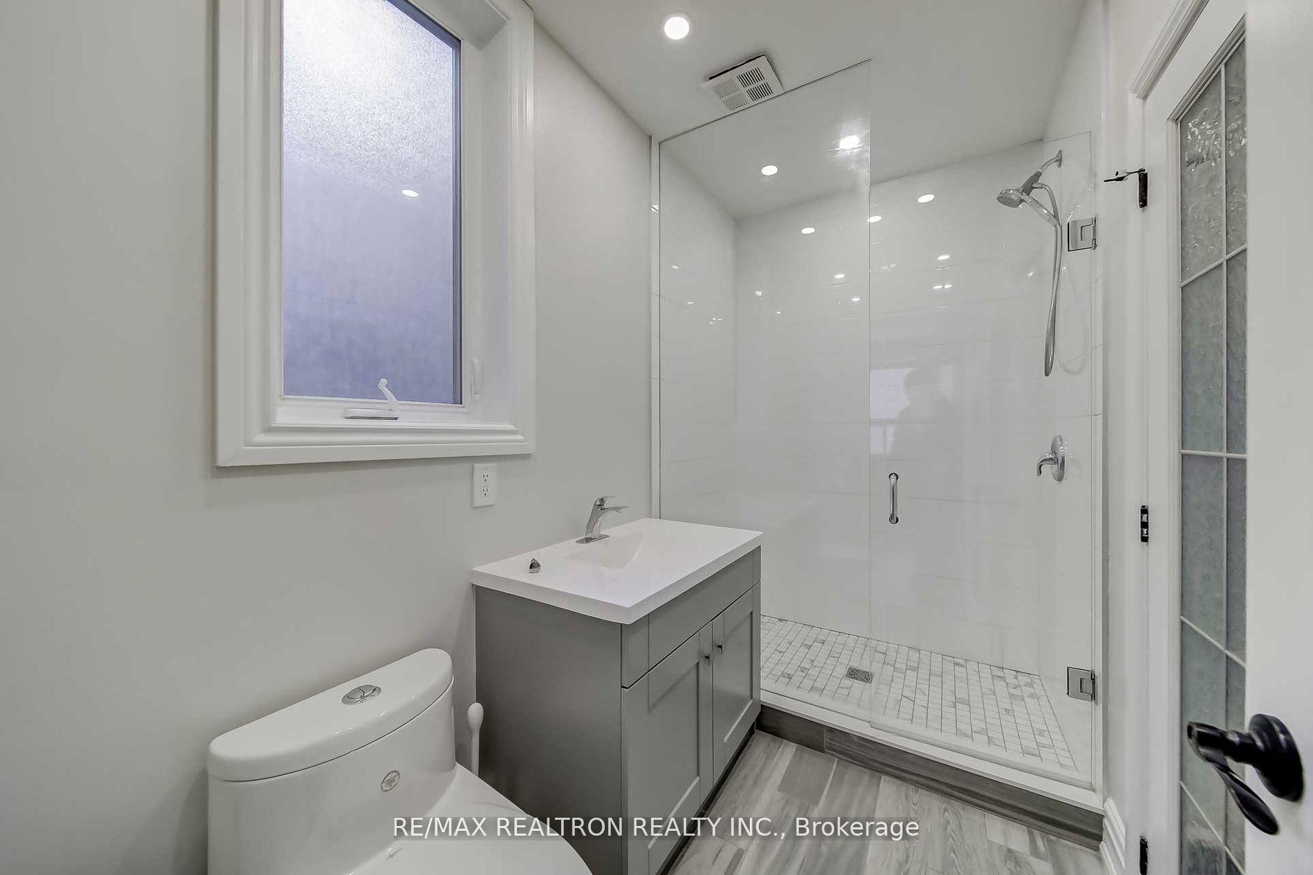 Photo 10 of 386 Spadina Road, Toronto, Forest Hill South — HOMEH