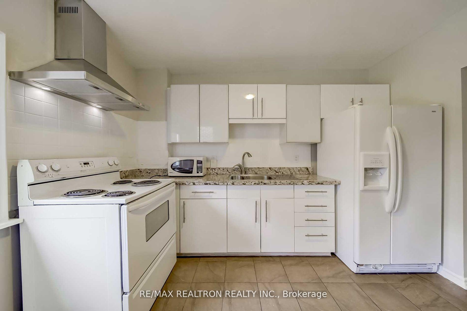 Photo 14 of 386 Spadina Road, Toronto, Forest Hill South — HOMEH