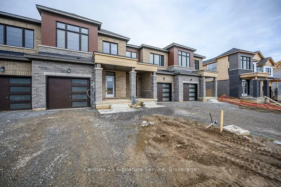 Photo 2 of Upper - 141 Vanilla Trail, Thorold, Rolling Meadows — HOMEH