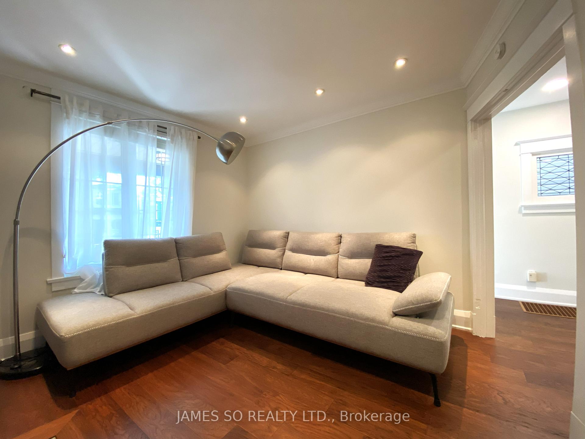 Photo 7 of 78 Burgess Avenue, Toronto, East End-Danforth — HOMEH
