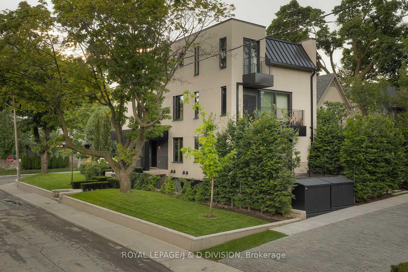 Photo 13 of 18 Humewood Gardens, Toronto, Humewood-Cedarvale — HOMEH