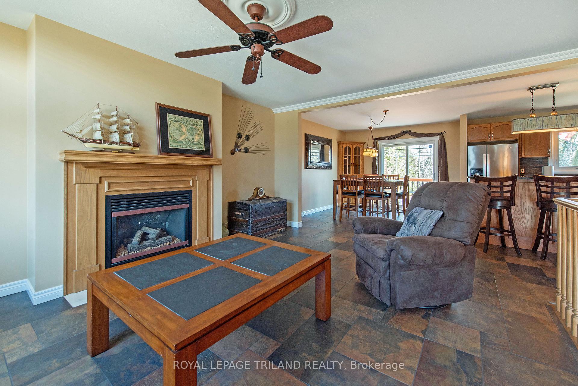 Photo 8 of 74 Village Gate Drive, Thames Centre, Dorchester — HOMEH