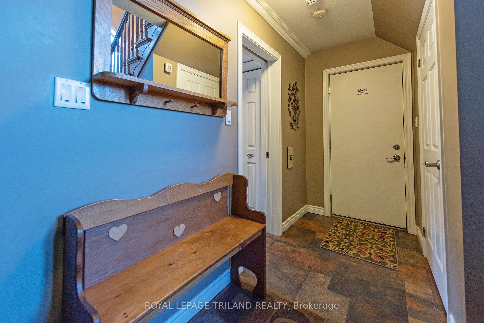 Photo 28 of 74 Village Gate Drive, Thames Centre, Dorchester — HOMEH