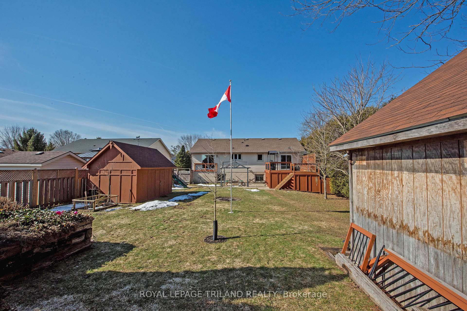 Photo 46 of 74 Village Gate Drive, Thames Centre, Dorchester — HOMEH