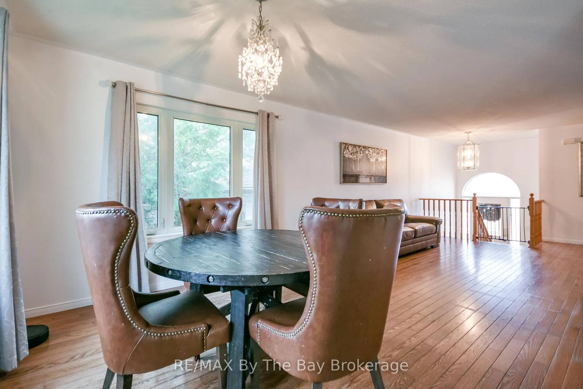 Photo 9 of 63 Fernbrook Drive, Wasaga Beach — HOMEH