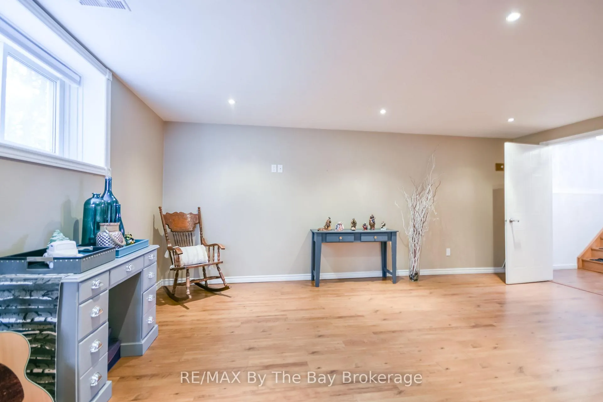 Photo 29 of 63 Fernbrook Drive, Wasaga Beach — HOMEH