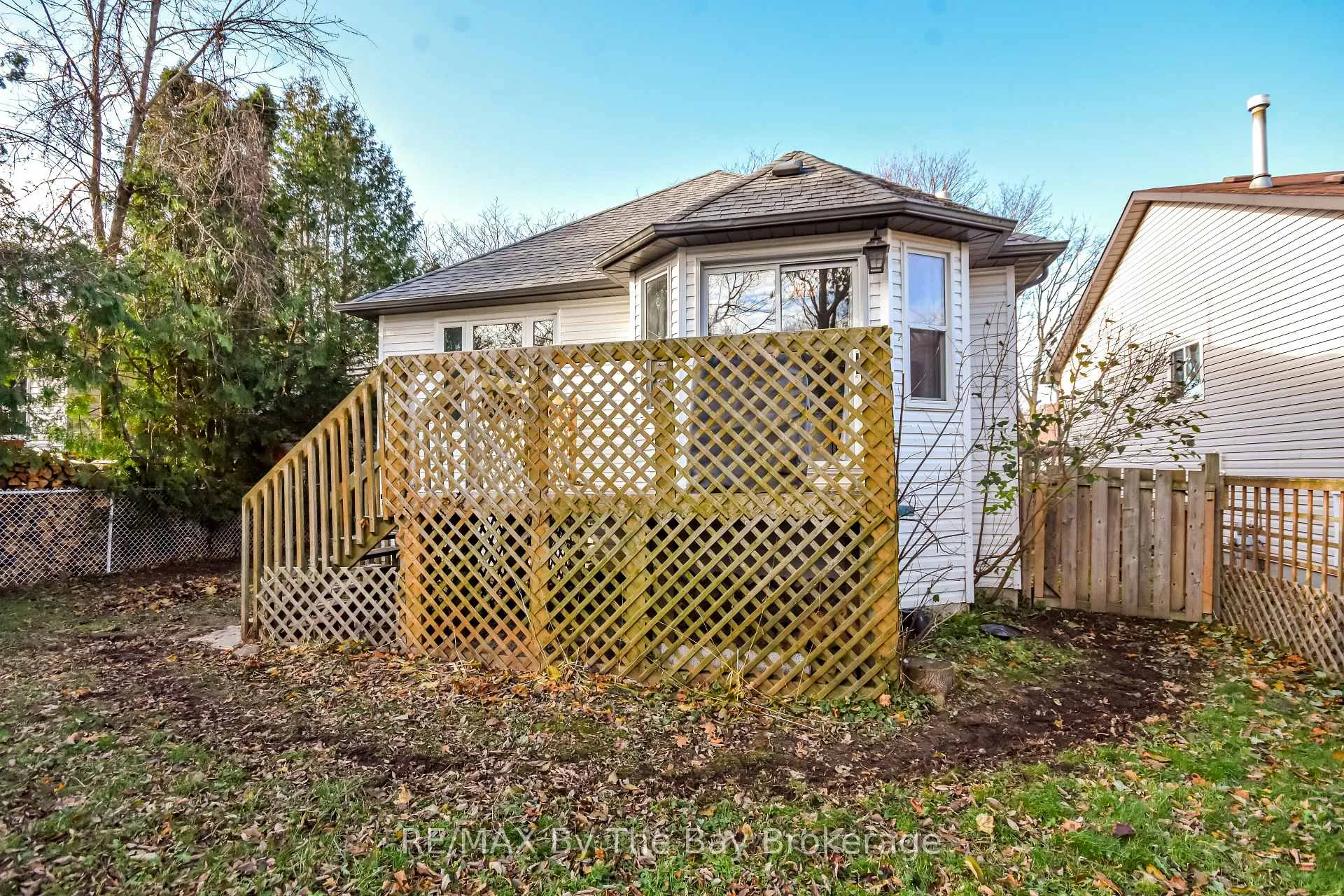 Photo 38 of 63 Fernbrook Drive, Wasaga Beach — HOMEH