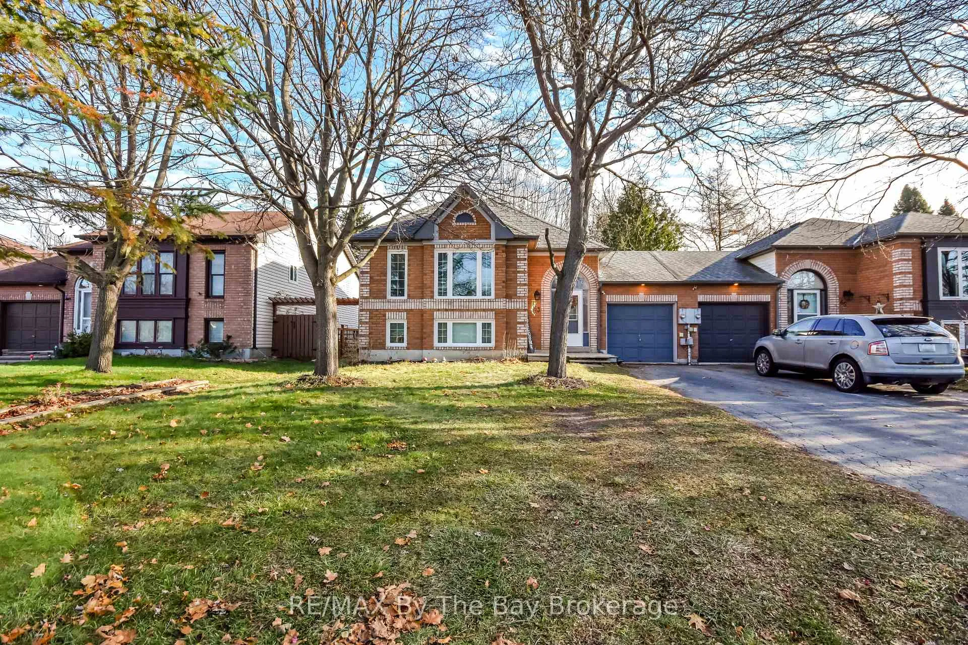 Photo 42 of 63 Fernbrook Drive, Wasaga Beach — HOMEH