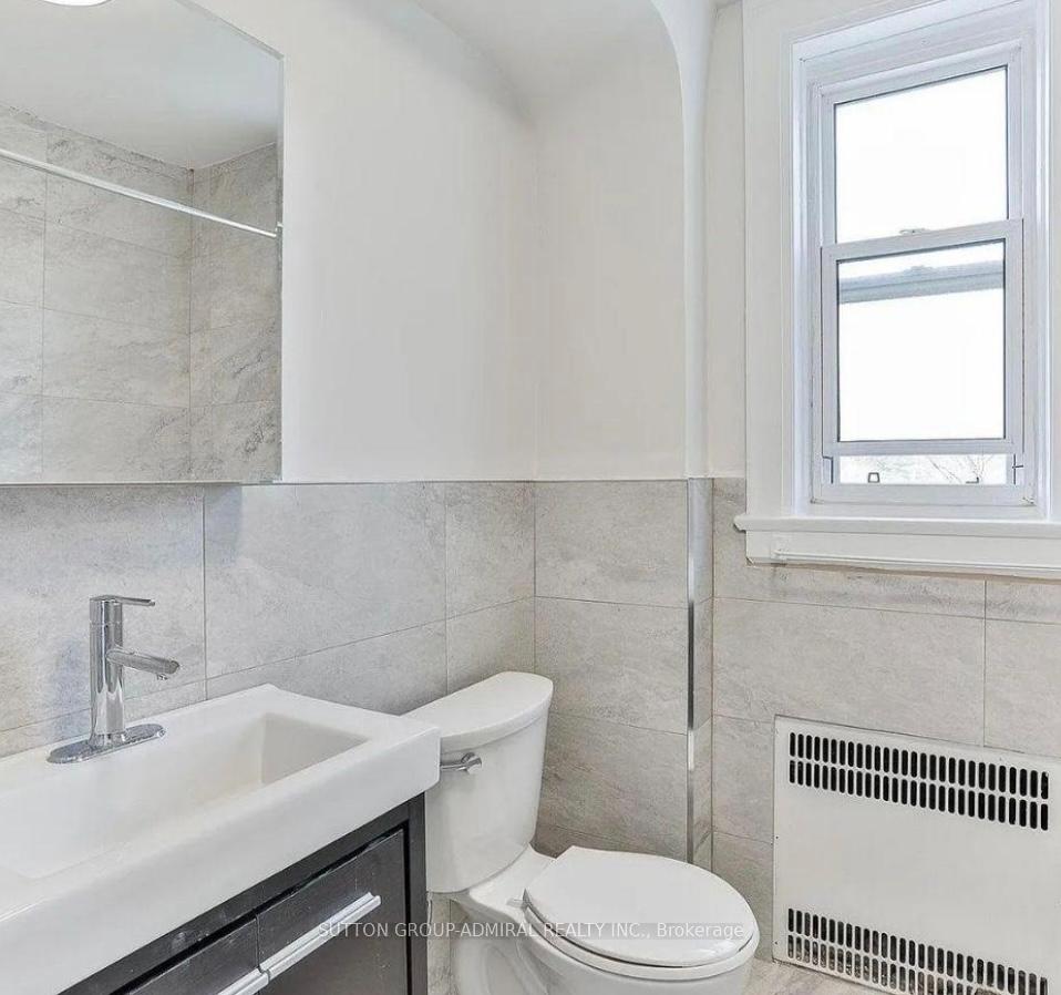 Photo 5 of Unit 103, 448 Spadina Road, Toronto, Forest Hill South — HOMEH